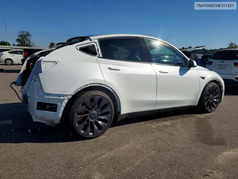 7SAYGDEF3SF311237 — 2025 Tesla Model Y, zdjęcie 3 z Copart, Tył