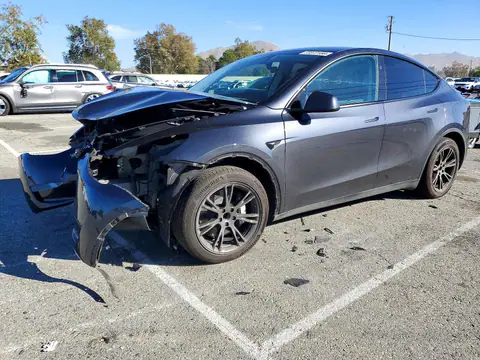 7SAYGDED9SF321172 Tesla Model Y 2025 — пошкодження Передня частина, фото до ремонту