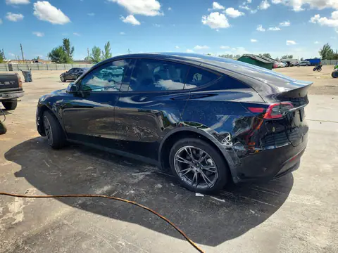 7SAYGDED0SF246197 — 2025 Tesla Model Y, ფოტო 2, Copart, წინა ნაწილი