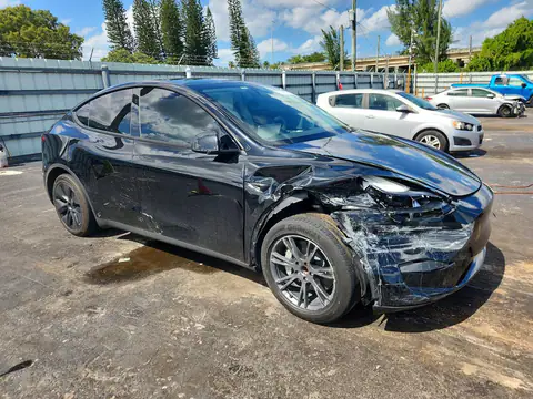 7SAYGDED0SF246197 — 2025 Tesla Model Y, ფოტო 4, Copart, წინა ნაწილი