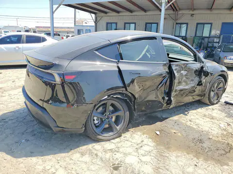 7SAYGDED5TF548831 — 2026 Tesla Model Y, photo 3 from Copart 26.10.2026, Side