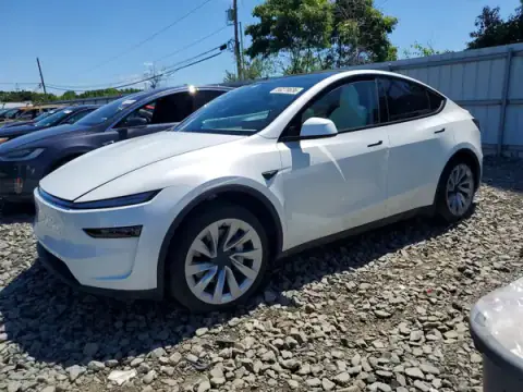7SAYGDEE9TA469054 — 2026 Tesla Model Y, Lateral (Side), fotos antes de reparar