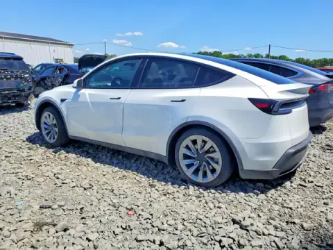 7SAYGDEE9TA469054 — 2026 Tesla Model Y, ფოტო 2, Copart, გვერდითი ნაწილი
