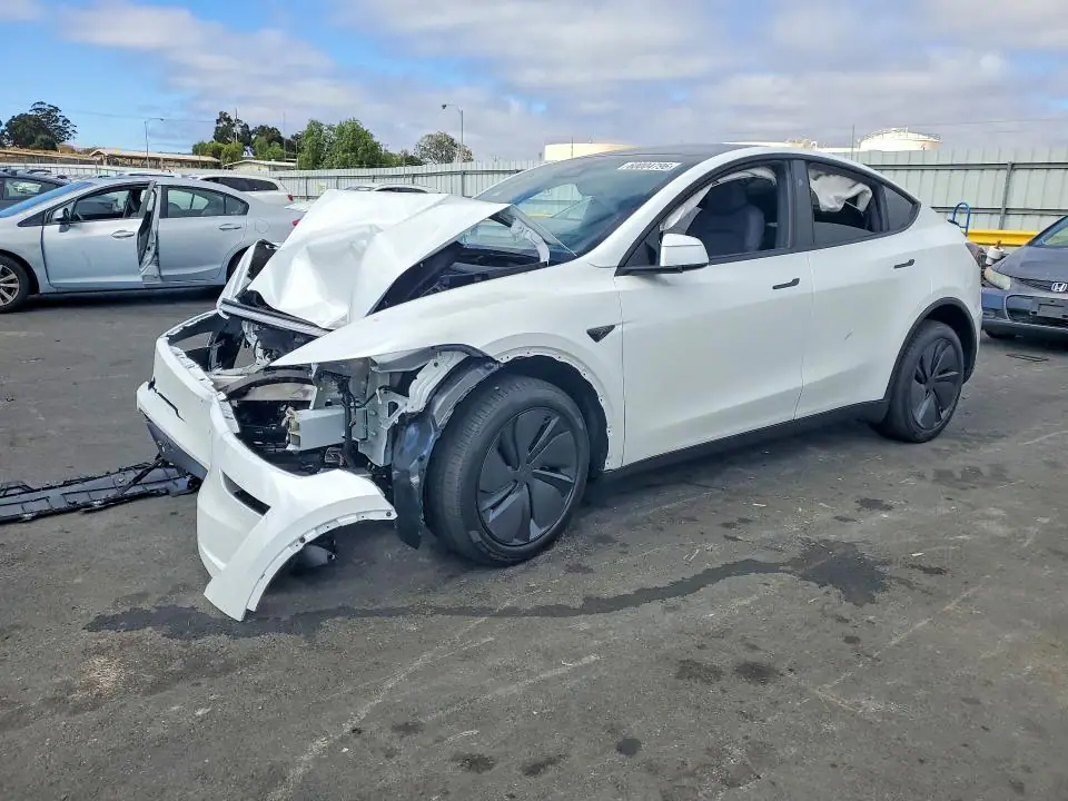 7SAYGDED4TF660259 Tesla Model Y 2026 — повреждение Передняя часть, фото до ремонта