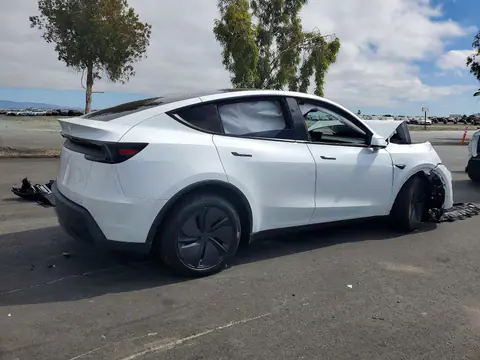 7SAYGDED4TF660259 — 2026 Tesla Model Y, фото 3 с аукциона Copart 28.09.2026, Передняя часть