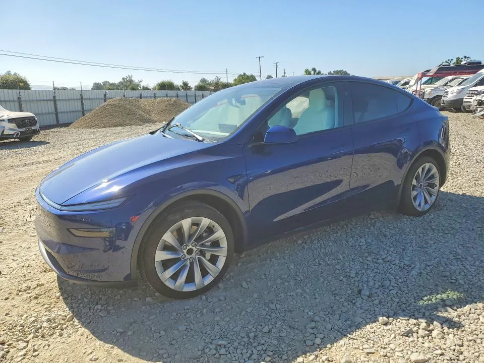 2026 Tesla Model Y VIN 7SAYGDED2TF460206 фото 1