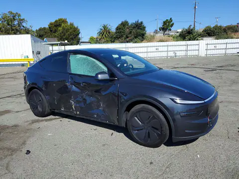 7SAYGDEE2TF640519 — 2026 Tesla Model Y, фото 4 с аукциона Copart 16.10.2026, Боковая часть