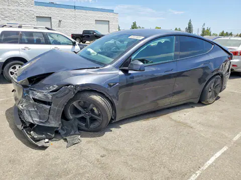 7SAYGDED0TF584314 Tesla Model Y 2026 — повреждение ПОВРЕЖДЕНИЯ СО ВСЕХ СТОРОН, фото до ремонта