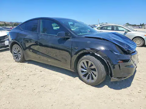 7SAYGDED4TF618724 — 2026 Tesla Model Y, photo 4 from Copart 13.10.2026, Front end