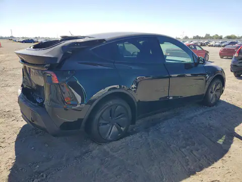 7SAYGDED9TA712336 — 2026 Tesla Model Y, photo 3 from Copart 13.10.2026, Rear end
