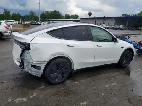 7SAYGDEE0TA447525 — 2026 Tesla Model Y, foto 3 de Copart 21.09.2026, Parte trasera