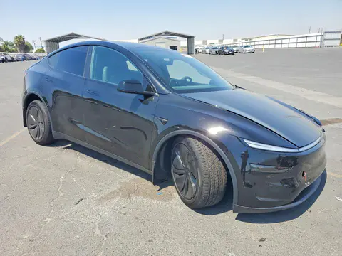 2026 Tesla Model Y VIN 7SAYGAEE9TF600940 фото 4