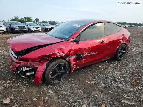 2026 Tesla Model Y VIN 7SAYGDEE9TA455848 фото 1