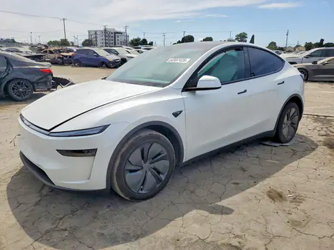 7SAYGDED7TF581314 — 2026 Tesla Model Y, Передняя часть (Front End), фото до ремонта