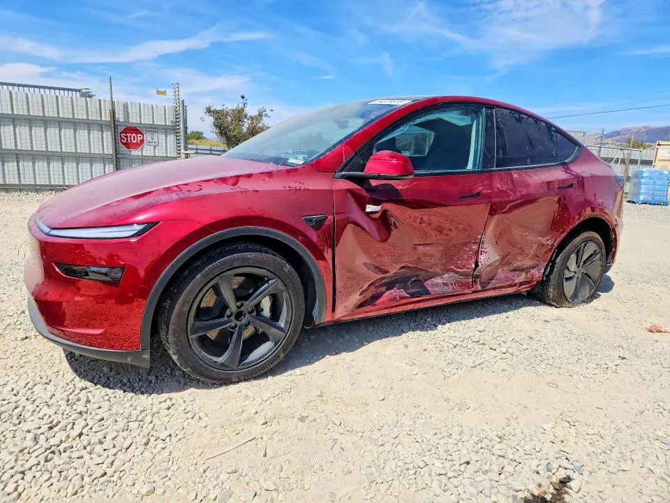 2026 Tesla Model Y VIN 7SAYGDED8TF376925 фото 1