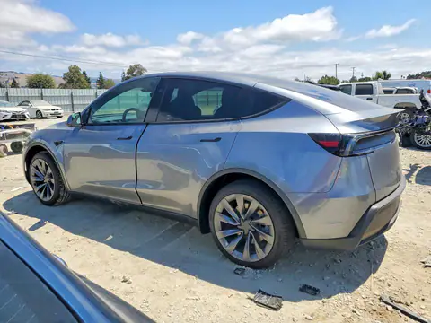 7SAYGDED1TF638493 — 2026 Tesla Model Y, zdjęcie 2 z Copart 22.10.2026, Uszkodzenia podwozia