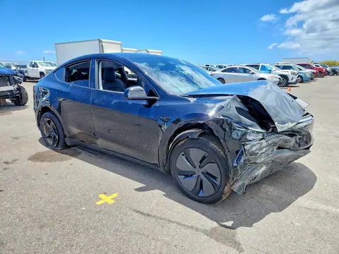 7SAYGDED2TF429828 — 2026 Tesla Model Y, photo 4 from Copart 26.10.2026, Front end