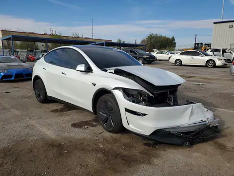 7SAYGDED8TF404996 — 2026 Tesla Model Y, фото 4 с аукциона Copart 22.10.2026, ПЕРЕДНЯЯ ЧАСТЬ