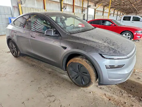 2026 Tesla Model Y VIN 7SAYGDED4TF612082 фото 4