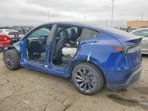 7SAYGDEE7TF600050 — 2026 Tesla Model Y, ფოტო 2, Copart, გვერდითი ნაწილი