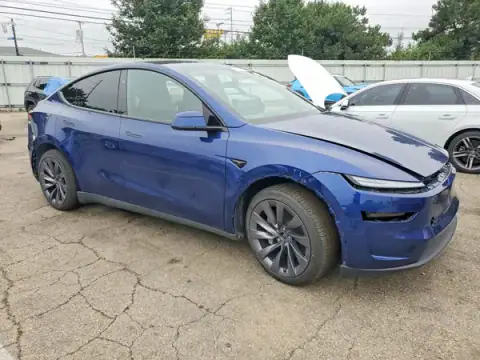 7SAYGDEE7TF600050 — 2026 Tesla Model Y, ფოტო 4, Copart, გვერდითი ნაწილი