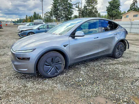 7SAYGDEE1TF604594 Tesla Model Y 2026 — დაზიანება უკანა ნაწილი, ფოტო შეკეთებამდე