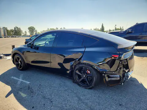 7SAYGDEE0TF369959 — 2026 Tesla Model Y, zdjęcie 2 z Copart 27.10.2026, Tył