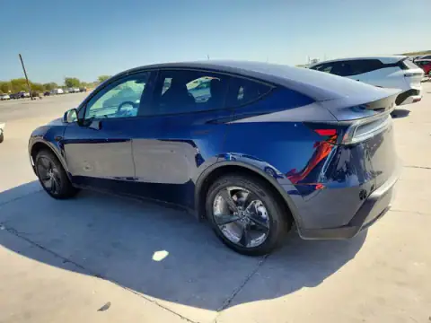 7SAYGDED0TA740445 — 2026 Tesla Model Y, foto 2 de Copart, Lateral