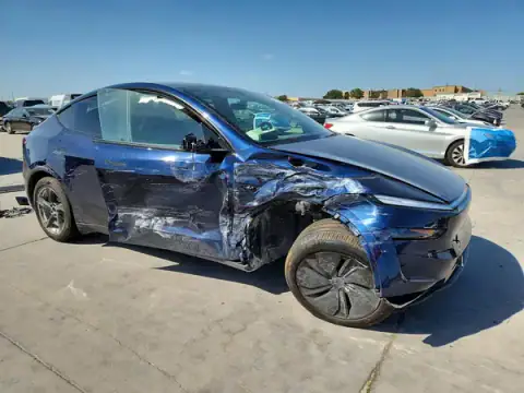 7SAYGDED0TA740445 — 2026 Tesla Model Y, foto 4 de Copart, Lateral