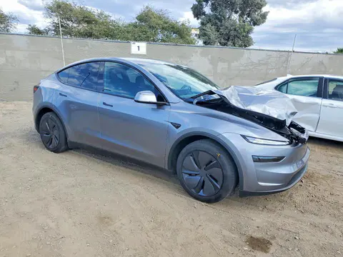 2026 Tesla Model Y VIN 7SAYGDEDXTF670648 фото 4