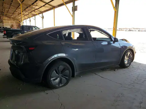 7SAYGDED1TF588646 — 2026 Tesla Model Y, photo 3 from Copart 14.10.2026, Front end