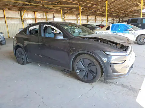 7SAYGDED1TF588646 — 2026 Tesla Model Y, photo 4 from Copart 14.10.2026, Front end