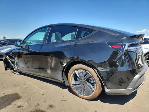 7SAYGDED0TF651168 — 2026 Tesla Model Y, ფოტო 2, Copart 14.10.2026, წინა ნაწილი
