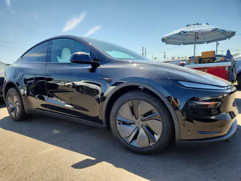 7SAYGDED0TF651168 — 2026 Tesla Model Y, ფოტო 4, Copart 14.10.2026, წინა ნაწილი