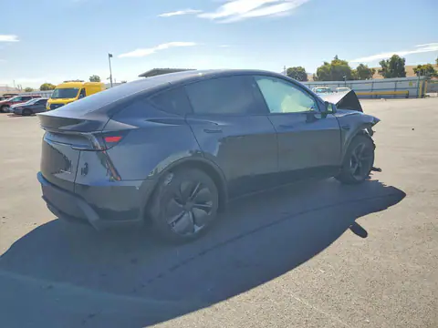 7SAYGDEE2TF461204 — 2026 Tesla Model Y, фото 3 з Copart 28.10.2026, Передня частина