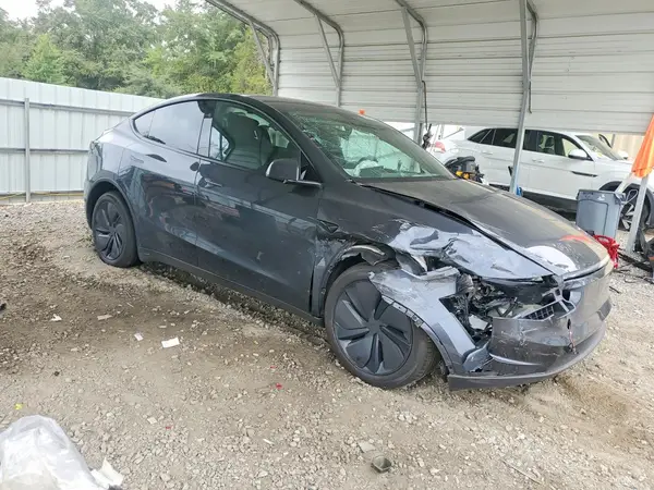 7SAYGDED1TA660426 — 2026 Tesla Model Y, фото 4 с аукциона Copart 06.10.2026, Передняя часть