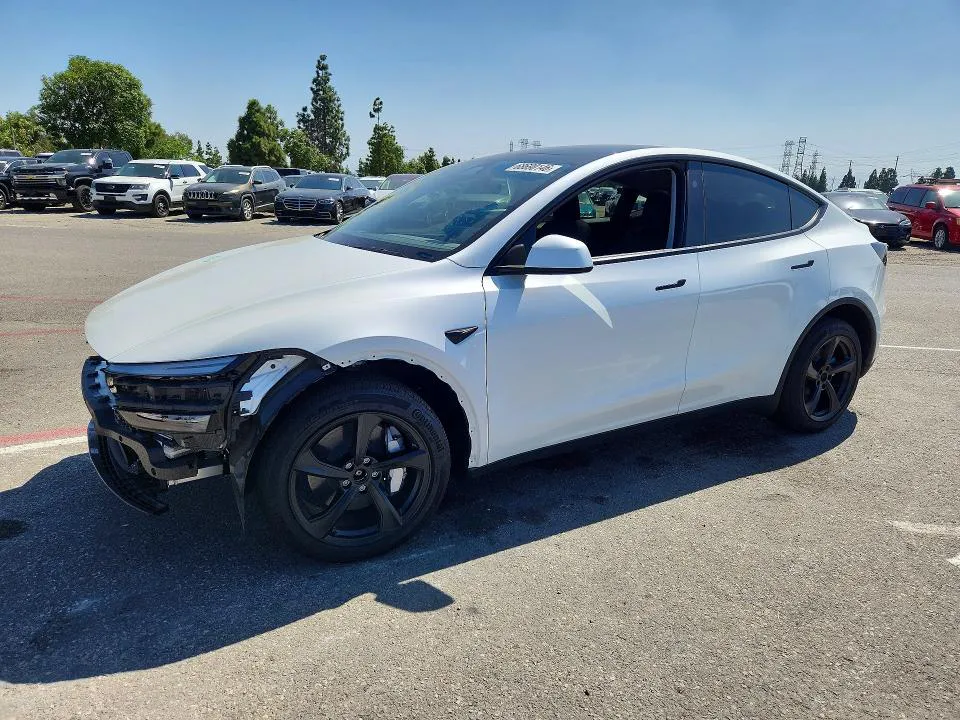 2026 Tesla Model Y VIN 7SAYGDEE3TF365842 фото 1