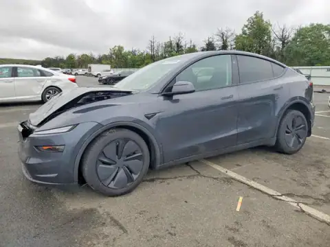 7SAYGDEE1TA393538 — 2026 Tesla Model Y, წინა ნაწილი (Front End), ფოტოები შეკეთებამდე