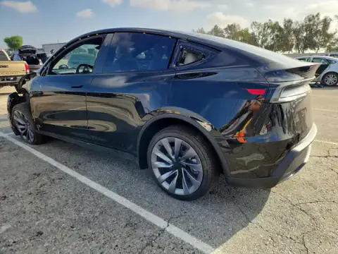 7SAYGDED8TF609282 — 2026 Tesla Model Y, zdjęcie 2 z Copart, Przód