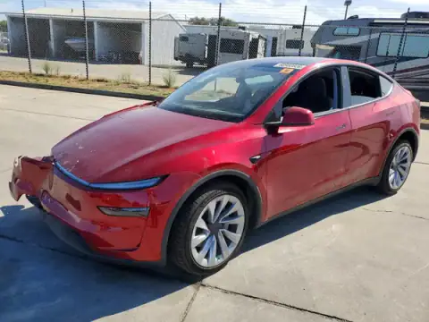 7SAYGDEE6TF331488 — 2026 Tesla Model Y, წინა ნაწილი (Front End), ფოტოები შეკეთებამდე