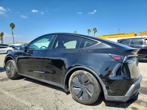 7SAYGDED9TF395970 — 2026 Tesla Model Y, photo 2 from Copart, Rear end
