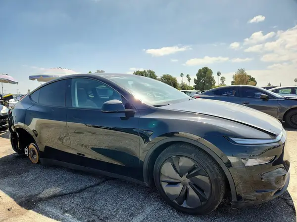 7SAYGDED9TF395970 — 2026 Tesla Model Y, photo 4 from Copart, Rear end