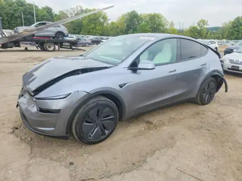 7SAYGDEE0TA716042 — 2026 Tesla Model Y, ПЕРЕДНЯЯ ЧАСТЬ (Front End), фото до ремонта