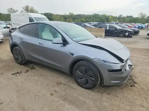 7SAYGDEE0TA716042 — 2026 Tesla Model Y, ფოტო 4, Copart, წინა ნაწილი