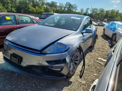 7SAYGDEE7TA726955 — 2026 Tesla Model Y, Задня частина (Rear End), фото до ремонту