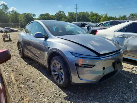7SAYGDEE7TA726955 — 2026 Tesla Model Y, photo 4 from Copart, Rear end