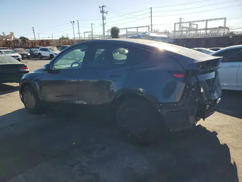 7SAYGDED4TA695039 — 2026 Tesla Model Y, photo 2 from Copart 23.10.2026, Rear end
