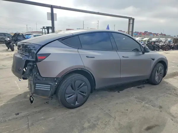7SAYGDEE2TF635157 — 2026 Tesla Model Y, zdjęcie 3 z Copart, Tył