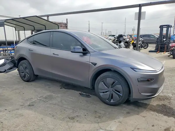 7SAYGDEE2TF635157 — 2026 Tesla Model Y, zdjęcie 4 z Copart, Tył