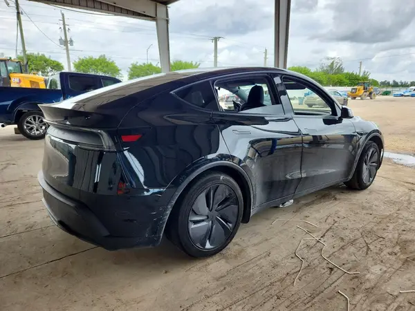 7SAYGDED5TF382469 — 2026 Tesla Model Y, ფოტო 3, Copart, უკანა ნაწილი